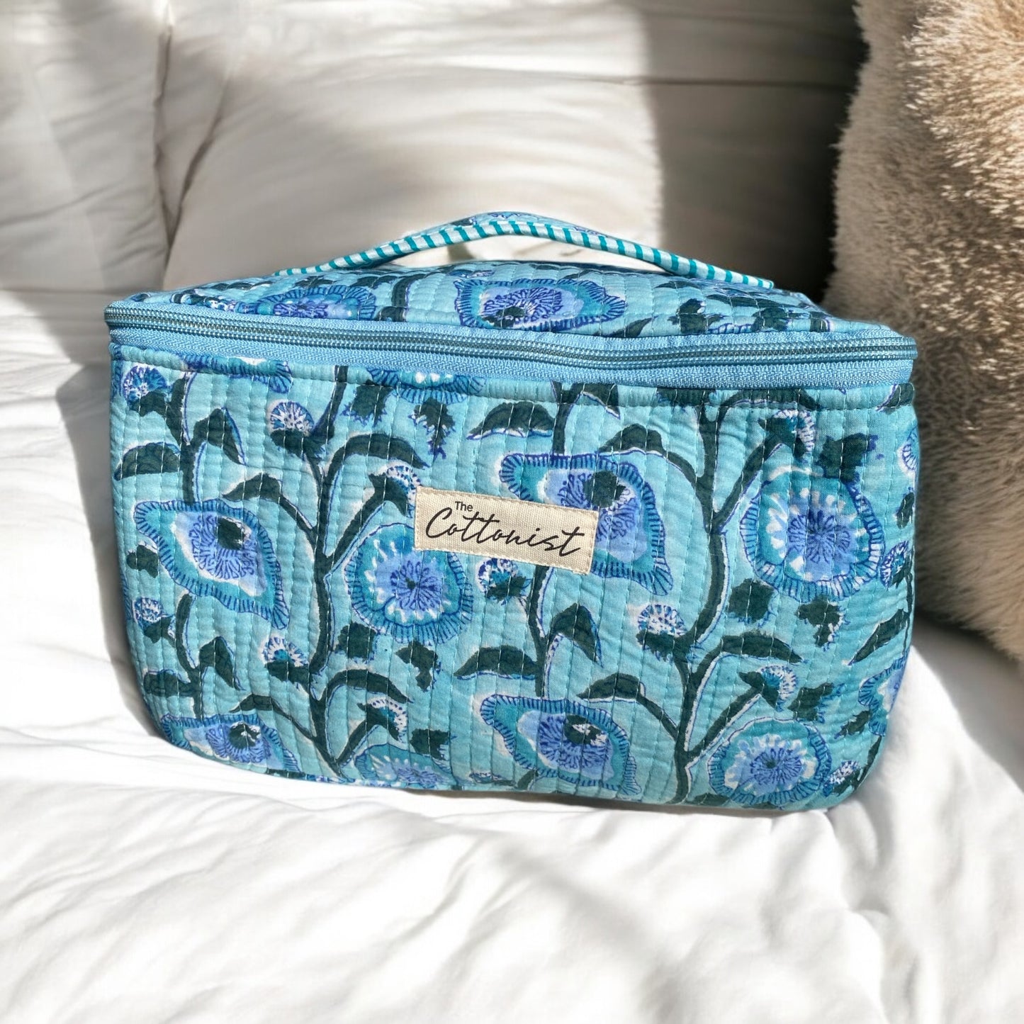 Blue sweetpeas Handblock printed cosmetic bag \ Travel kit