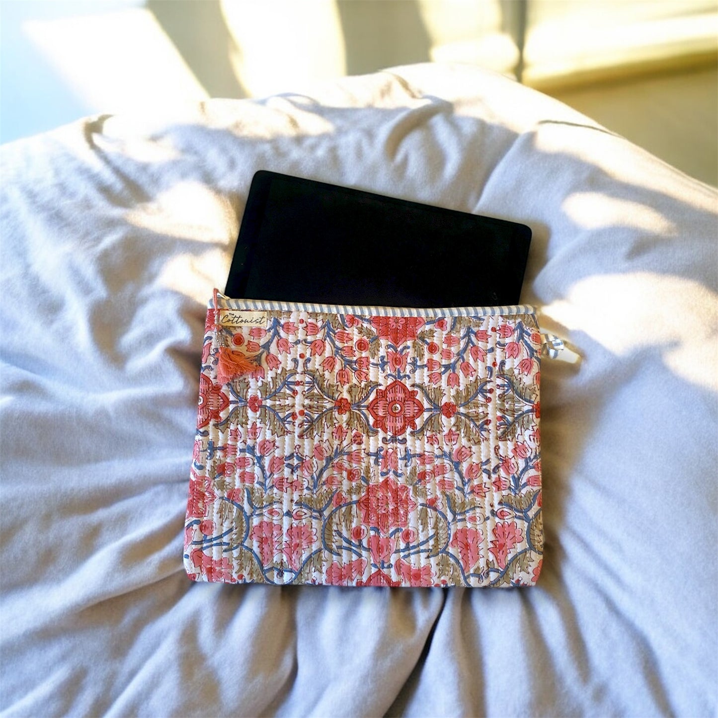 Vintage Persian print Tablet Quilted Sleeve