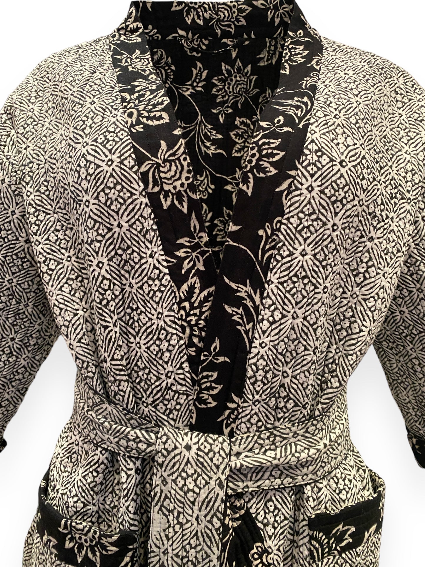 Black & White Chint handblock print Reversible Quilted Kimono robe