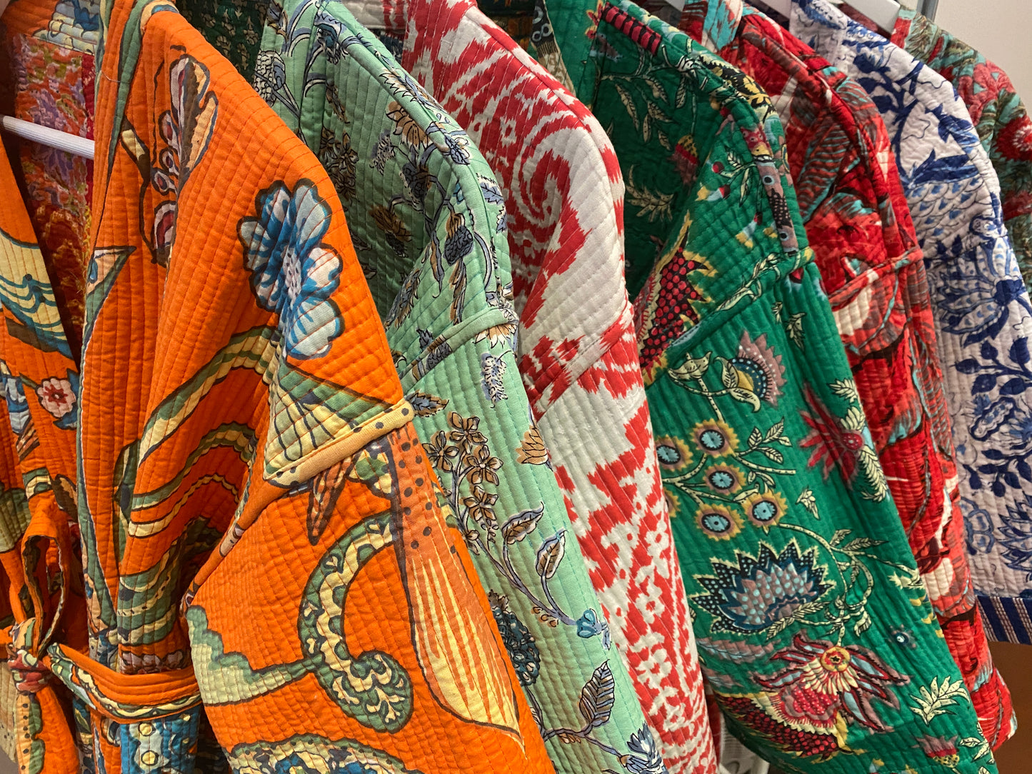 Scarlet Red Giant Paisley print Reversible quilted robe