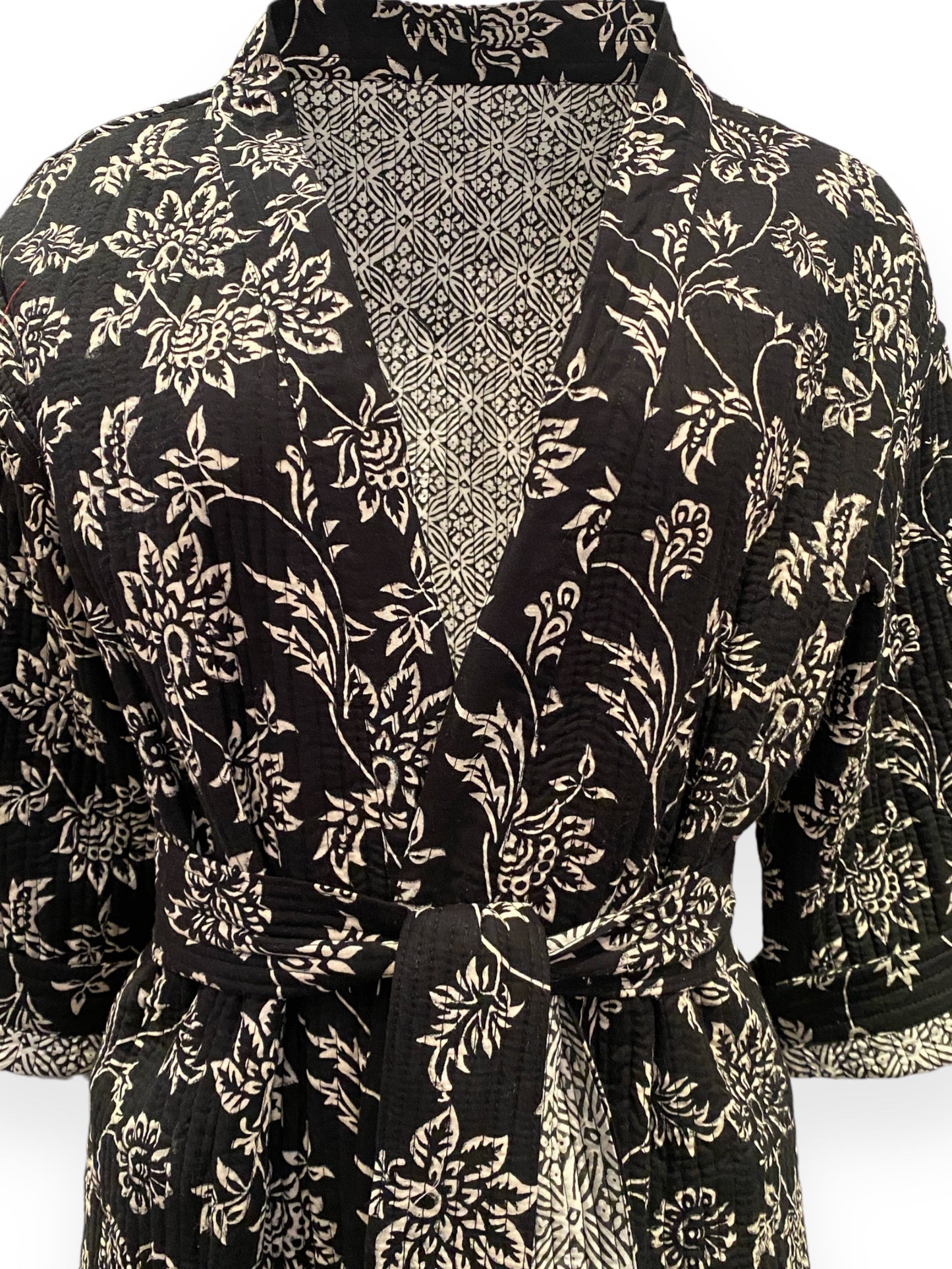 Black & White Chint handblock print Reversible Quilted Kimono robe