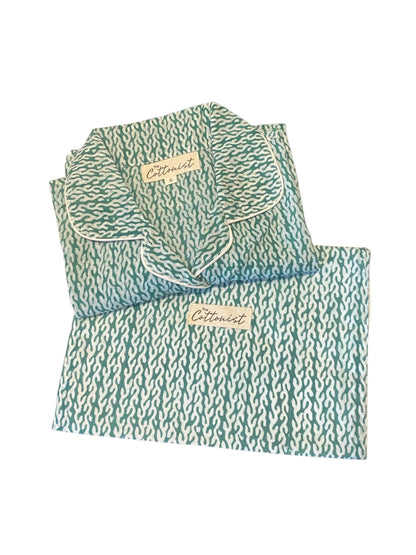 Evergreen Christmas print Pyjama set