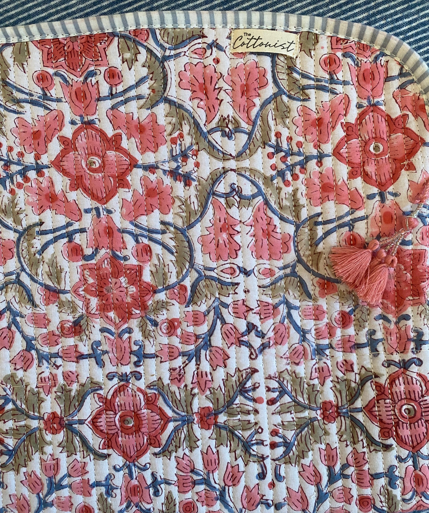 Peachy Pink Floral Jaal Quilted Laptop Sleeve