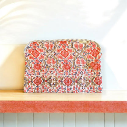 Peachy Pink Floral Jaal Quilted Laptop Sleeve