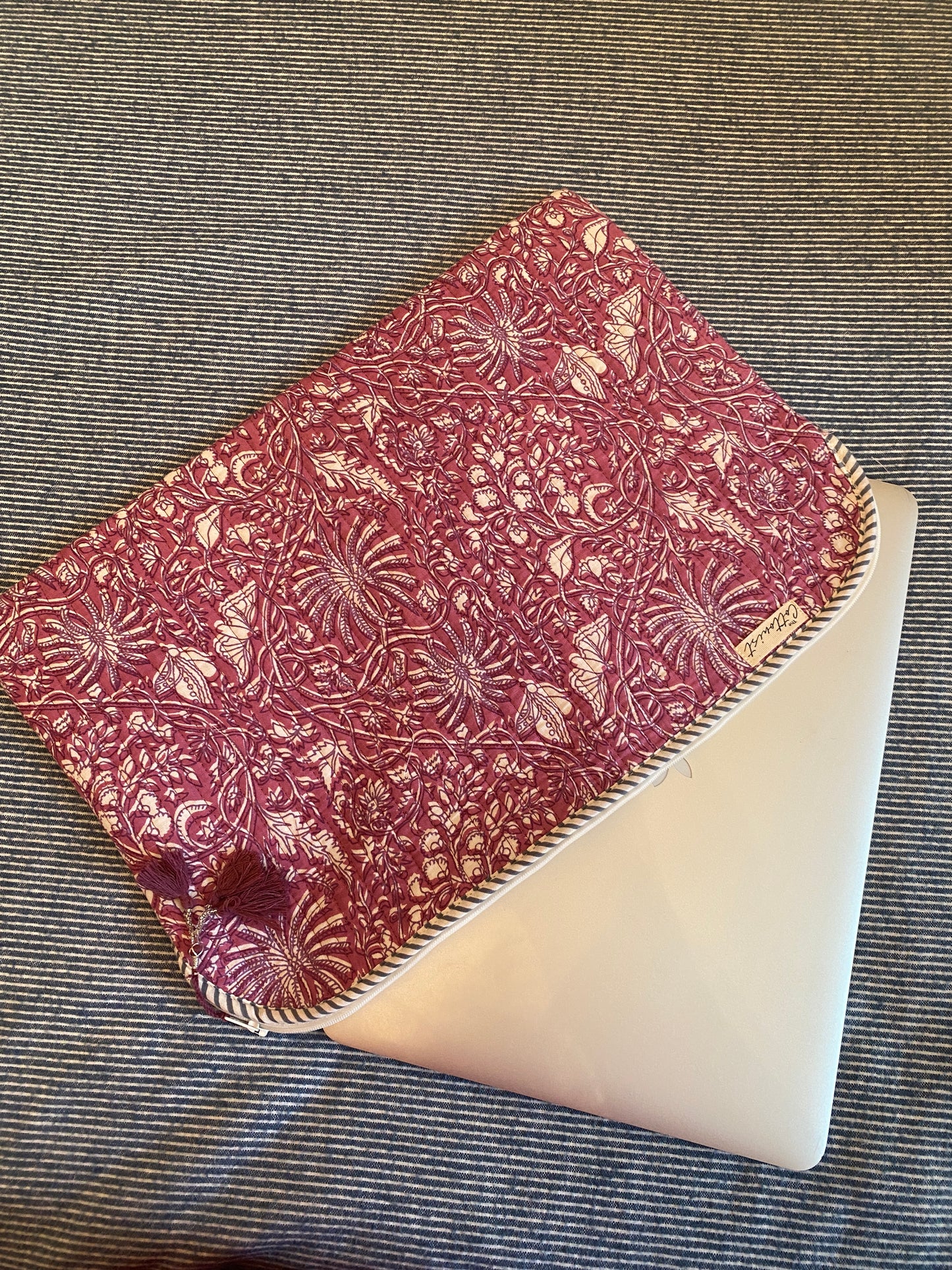 Berry Pink Jaal Quilted Laptop Sleeve