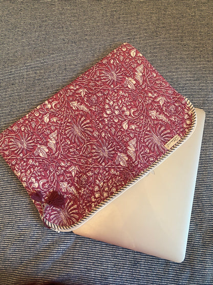 Berry Pink Jaal Quilted Laptop Sleeve