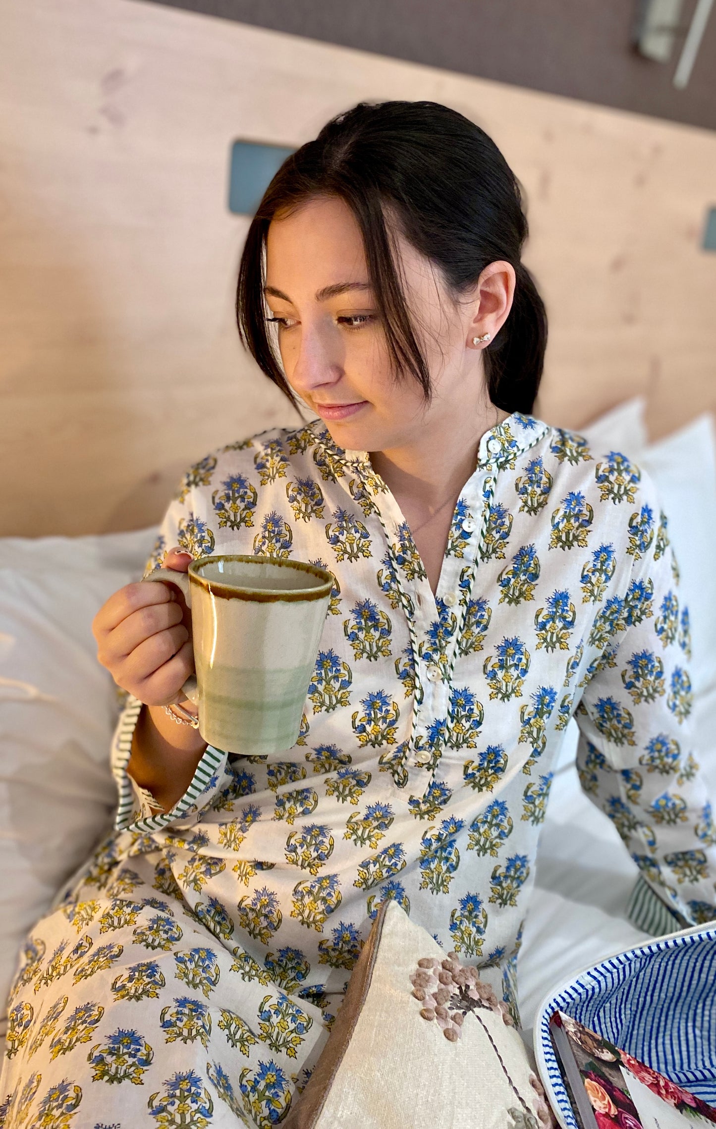 Morning glory nightshirt