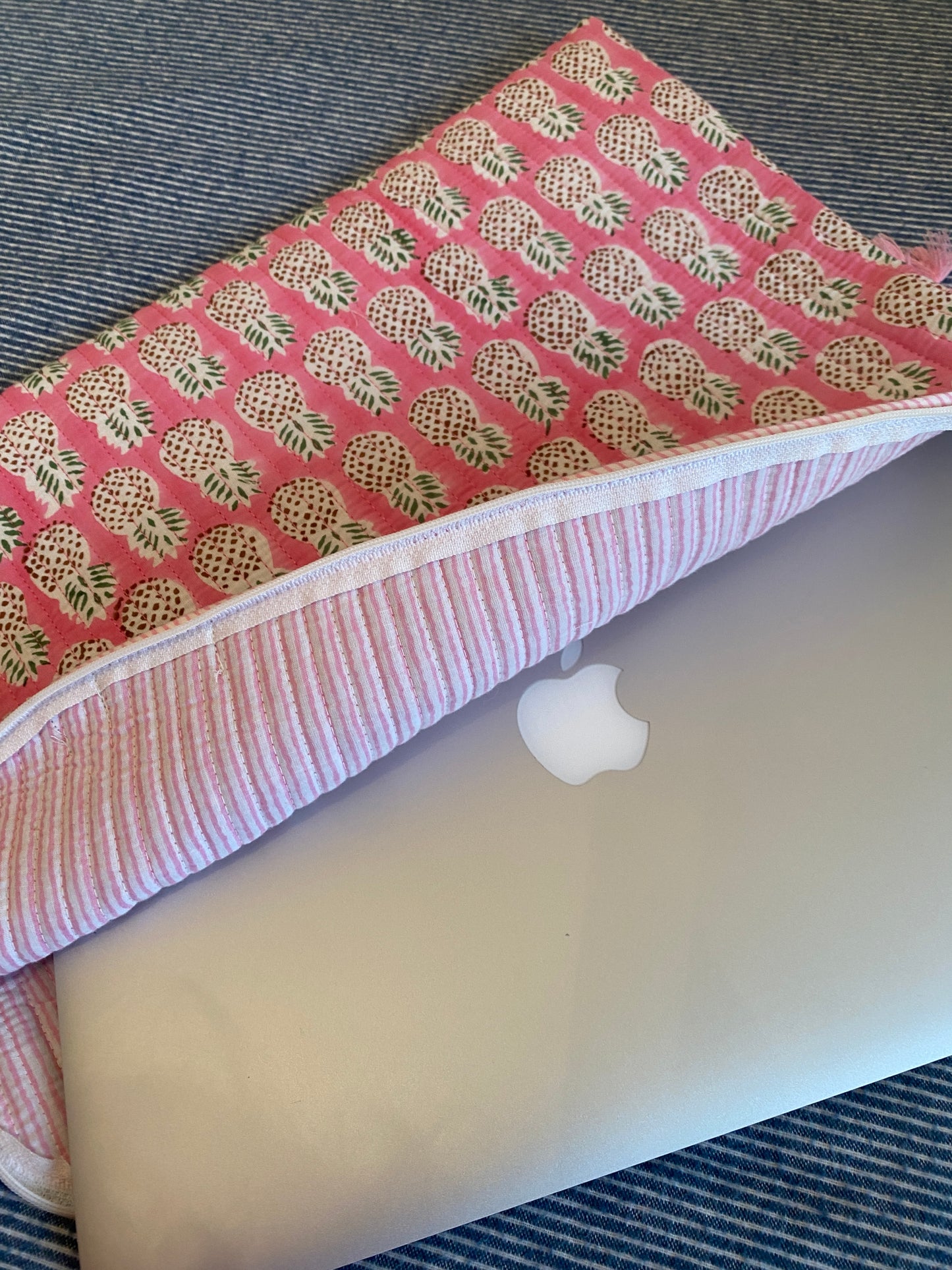Pretty Pineapple Quilted Laptop Sleeve